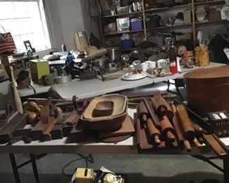 Antique Wooden Planes, Bowls And Kitchen Implements 