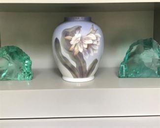 Royal Copenhagen, Scandinavian Glass Kosta Boda Ice