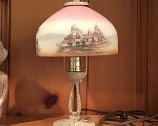 My. Washington Burmese Lamp