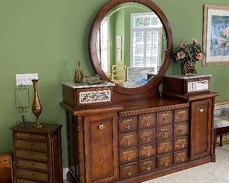 Amazing Pulaski Apothecary style dresser!