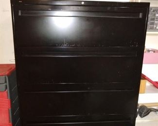 Large 4-drawer file cabinet