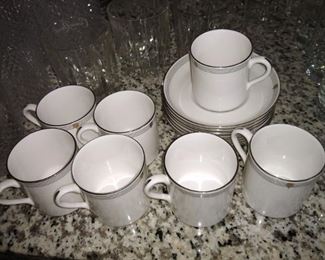 Spode fine bone china - demitasse cups and saucers - Opera Platinum