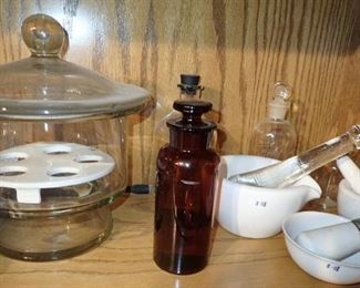 VINTAGE MOTAR AND BOWLS & BOTTLES