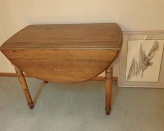 DROP LEAF TABLE