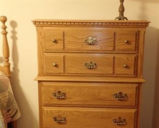OAK TALL 5 DRAWER DRESSER