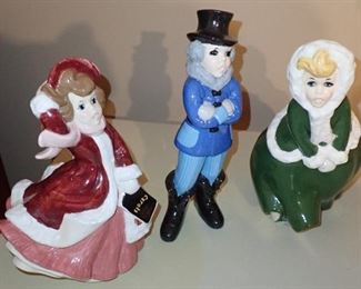 CHRISTMAS FIGURES