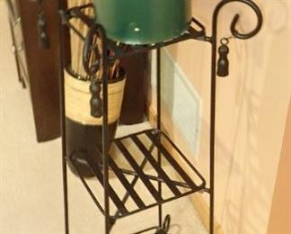 SQUARE IRON STAND