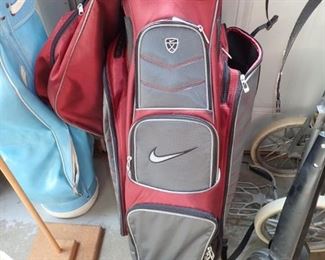 NIKE GOLD BAG