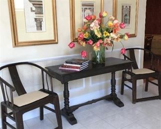 Great Consol table and four architectural prints