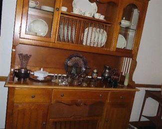 China Hutch - Matches Dining Table
