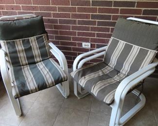 PAIR OF OUTDOOR CHAIRS