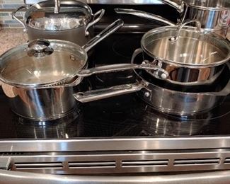 Misc pots and pans - all very good condition