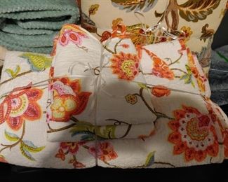 Queen size quilted cover and shams