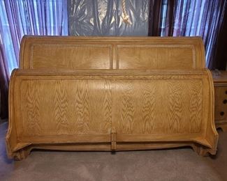 Beautiful blonde wood king size sleigh bed