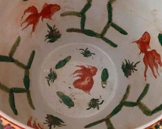 lookit those cute koi fish