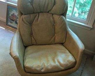 auntie leather chair was a spitfire back in the day