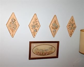 Chalkware plaques, framed birds print