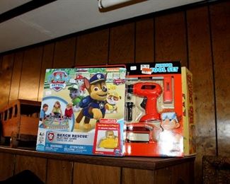 Paw Patrol game, Black & Decker toy tool set