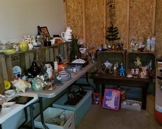 Figurines, paper dolls, oriental items, repro Christmas tree