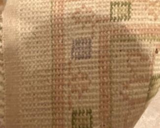 Beige/Pattern Wool Area Rug