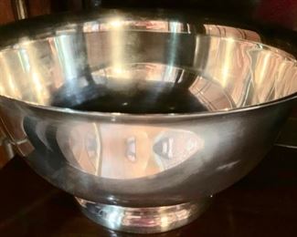 195. Towle Silverplate Serving Bowl (10" x 5")