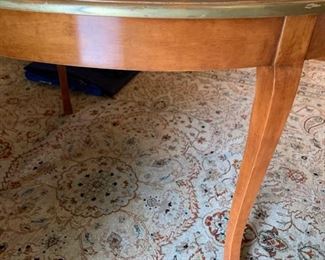 160. Biedermeier Oval Dining Table w/ One Leaf (51" x 39" x 31")