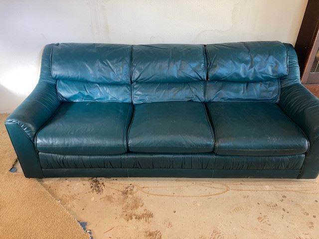 nice green leather sofa