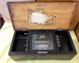 small music box (12 inch)