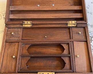 nice wooden box (inside)