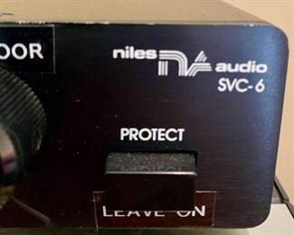 Lot 2157 $48.00 Niles Audio SVC-6 Speaker Selector
