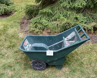 Lot 2317 $30.00 Rubbermaid Roughneck Garden Cart