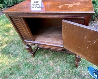 Lot 2306. $65.00. Very Vintage single door cabinet. Oak, needs some polish and some work on the top, but for this price, it's worth the effort! 34"w x 18" d x 34" t