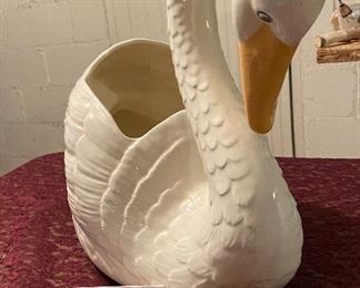 Lot 2381. $65.00. Huge ceramic Swan Pint planter. Beautiful condition! 22"l x 15" t