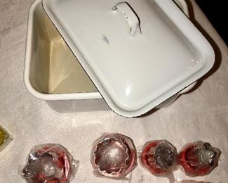 Lot 2482. $28.00. The cutest little set! Enamelware Covered Storage Dish, cute little vintage Le Canape Set (with book), and 8 suncraft (we are calling them cookie) cutters.