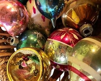 Lot 2486. $80.00. A fave! Add to your vintage ornament collection. Includes 4 really cool diorama style ornaments! Vintage Ornaments (25+) plus pretty basket.
