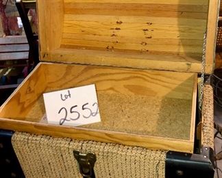 Lot 2552 $40.00 2 Vintage Trunks both the Same Size, Good Shape on the Inside 16" L x 10" H