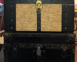 Lot 2552 $40.00 2 Vintage Trunks both the Same Size, Good Shape on the Inside 16" L x 10" H