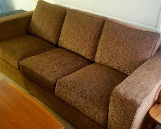 Lazyboy like new sofa