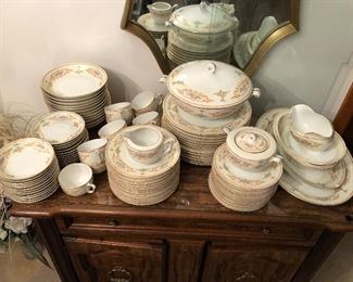 GREAT CHINA (VINTAGE) SERVICE FOR TWELVE (HAS 11 CUPS)