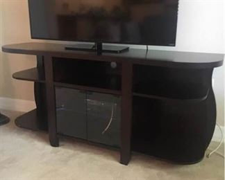 Solid Wood TV Stand