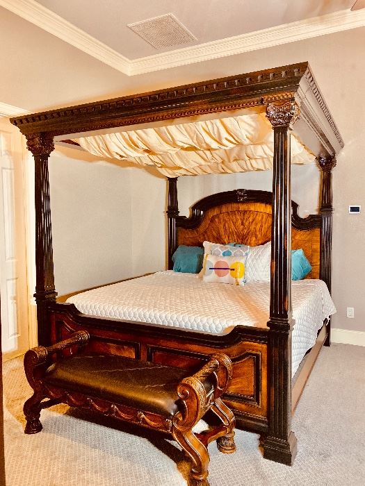 This Absolutely Gorgeous Bed can be set up 3 different ways! Yes, Set it up as a bed, tall poster bed W/Huge Columns or as a full canopy bed! (As featured in pic, Canopy Bed)

*Please note: Linens, Pillows, Mattress & Box Springs, not included. Used for staging.  