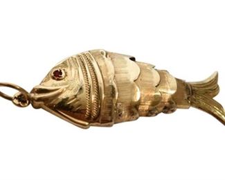 14K Yellow Gold Articulated Fish Pendant
