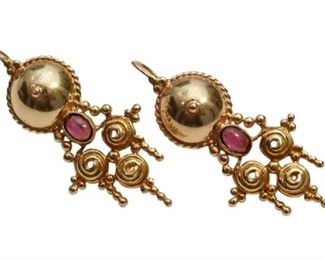 Ladies 14 K Yellow Gold Dangle Style Earrings