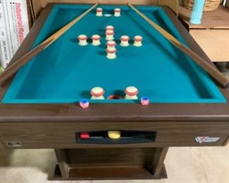 Fischer Bumper Pool Table in Great Condition 