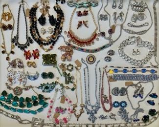 Vintage Classic Rhinestone Jewelry 