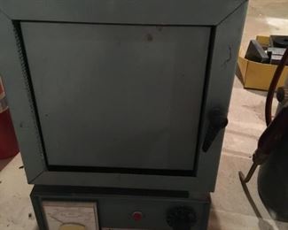 Kerr Jewelry or Dental Kiln Furnace, Model 666. Tested and Working. Also Comes with Acetylene Tank, $425