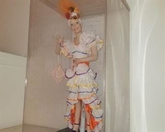 I Love Lucy collectible figurine