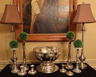 Large selection of silver and decorative accessories throughout