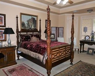 Queen pineapple poster bed