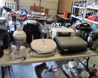 Small kitchen electrics